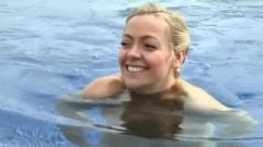 Gorgeous Cherry Healey – Swimming Nude,,lovely Ass